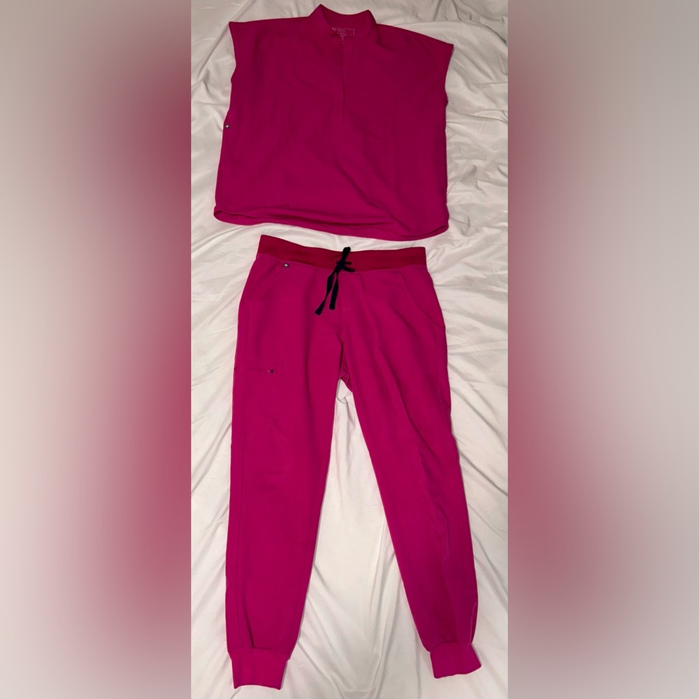 FIGS Pink Scrub Set- Joggers with Black Drawstring